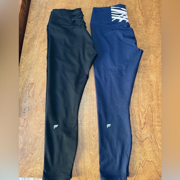 Fabletics Deep Blue and Black PowerHold Leggings - Picture 3 of 5